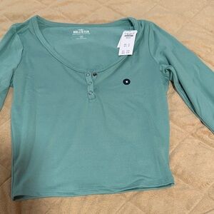 NWT Hollister Sea Green Long Sleeve Shirt